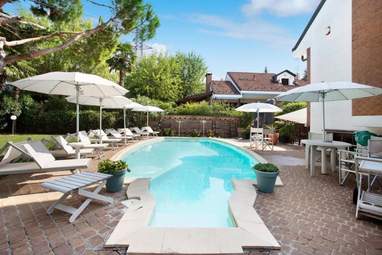 Villa La Palmetta Peschiera Borromeo Zewnętrze zdjęcie
